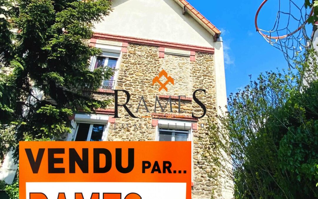 VILLEMOMBLE – Secteur Epoque – Maison 4 pièces – Parking – 300 000 €