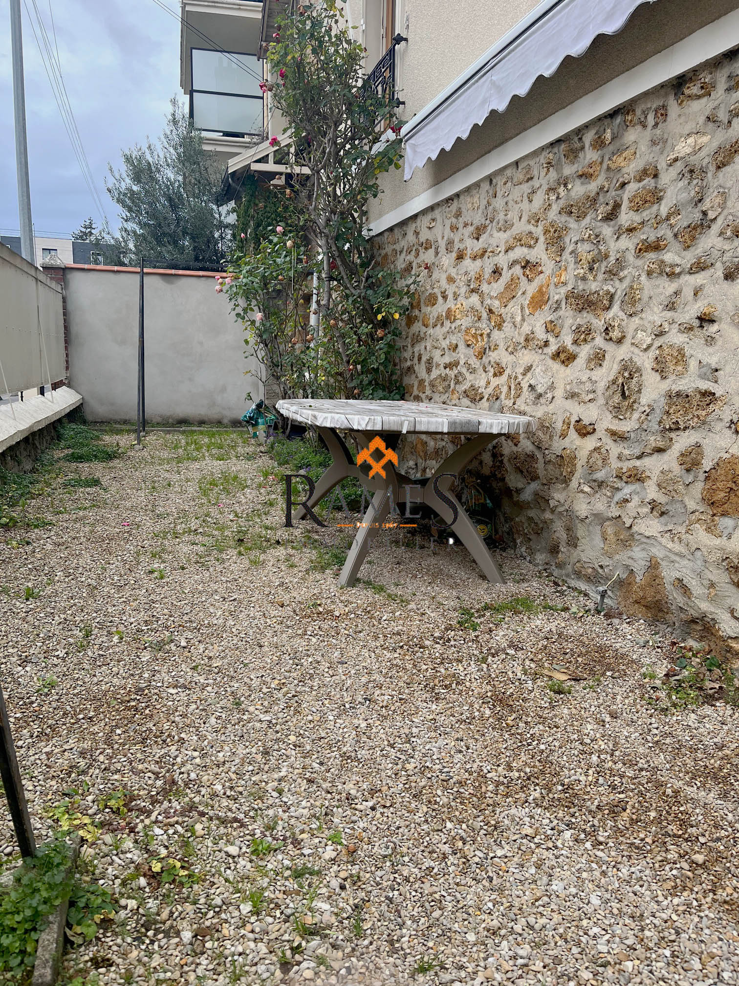 VILLEMOMBLE Centre ville Maison 5 pièces Garage 363 000