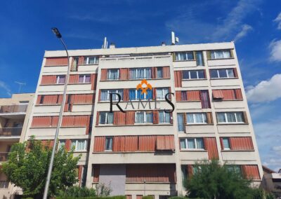 VILLEMOMBLE – secteur Mermoz – Garage 14 m² – 16500 €