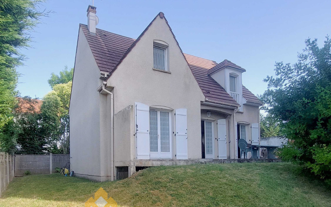VILLEMOMBLE – Secteur Epoque – Maison 6 pièces – 4 Chambres – Terrasse – Garage – 469 000 €