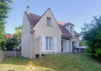 VILLEMOMBLE – Secteur Epoque – Maison 6 pièces – 4 Chambres – Terrasse – Garage – 469 000 €