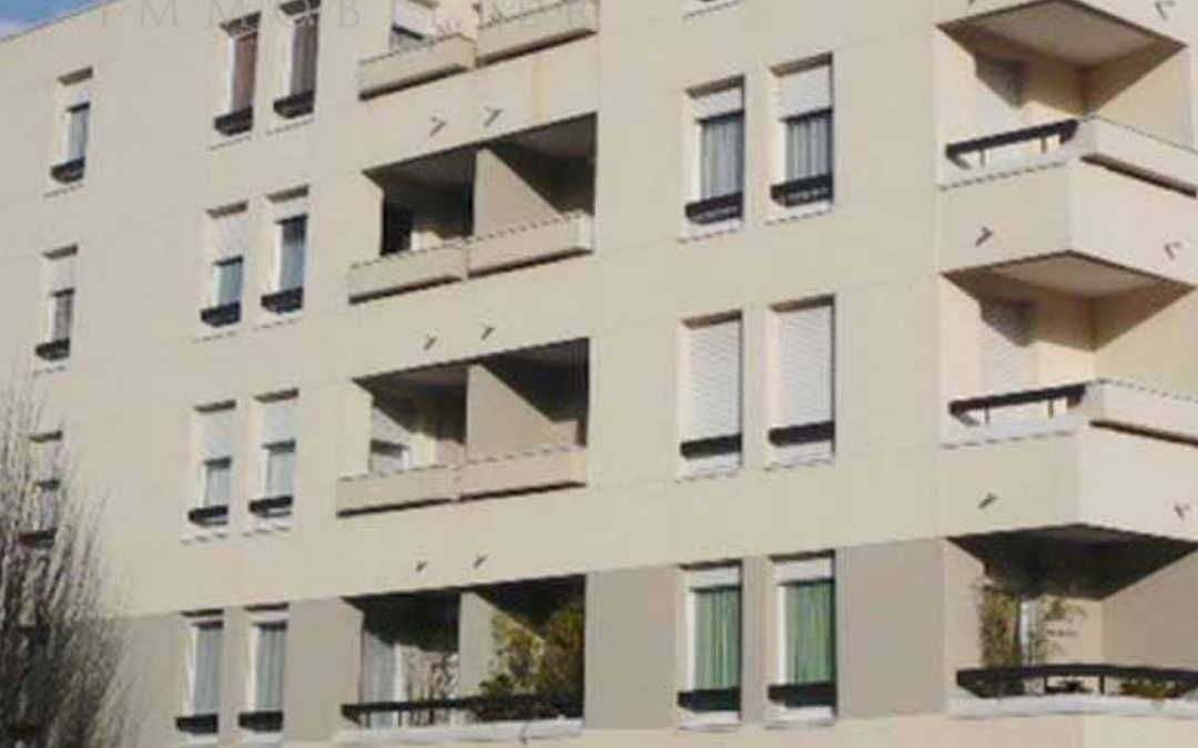 VILLEMOMBLE – Centre Ville – Dernier étage – 3 pièces de 75 m² – 2 Balcons – Cave – Parking – 296 000 €