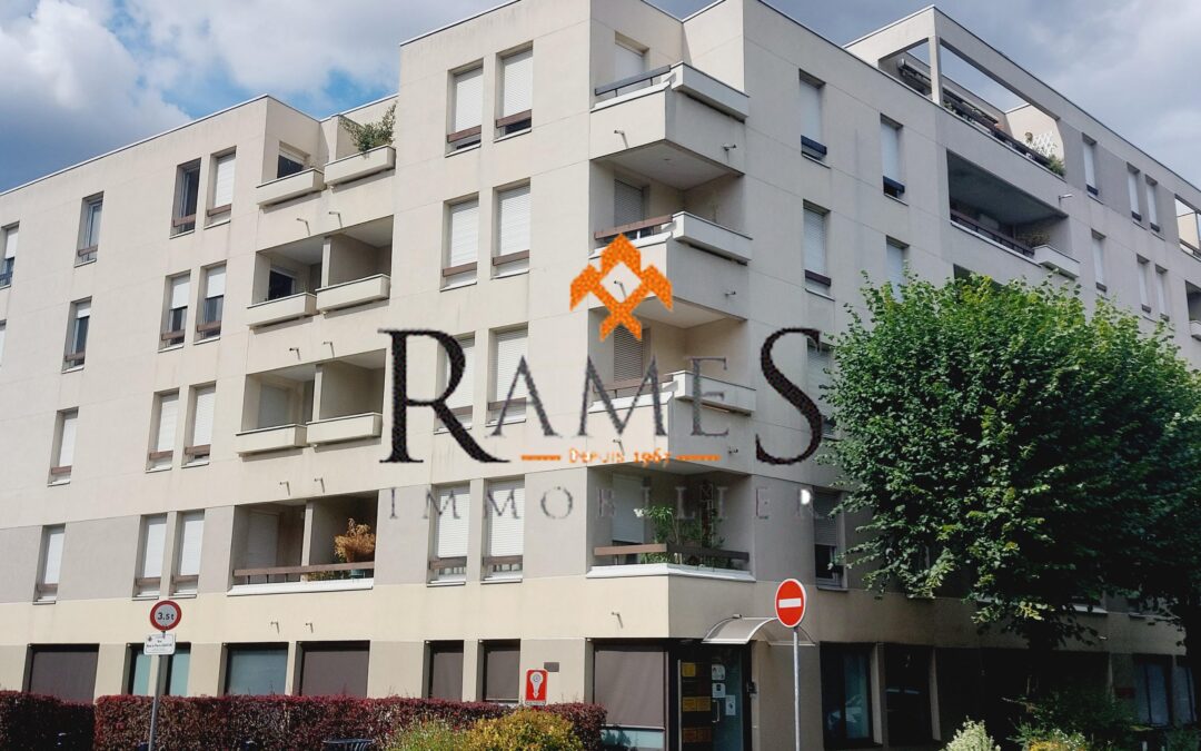VILLEMOMBLE – Centre Ville – Dernier étage – 3 pièces de 75 m² – 2 Balcons – Cave – Parking – 296 000 €