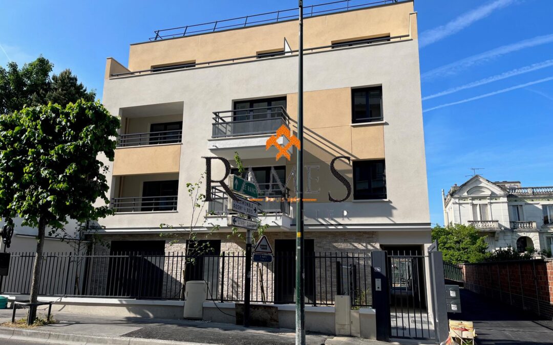 LES PAVILLONS SOUS BOIS – Mairie limite LE RAINCY – 2 pièces de 42 m² – Balcon – Parking – 182 000 €